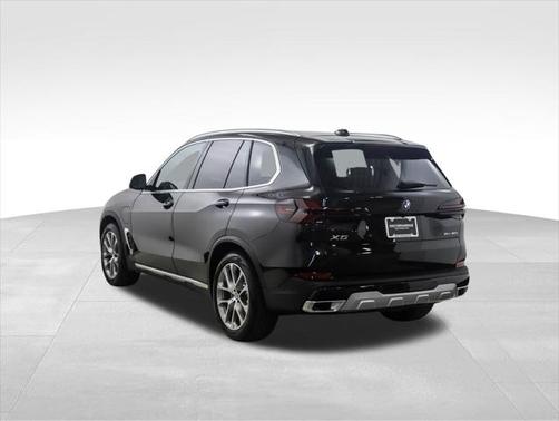 2026 BMW X5 PHEV xDrive50e