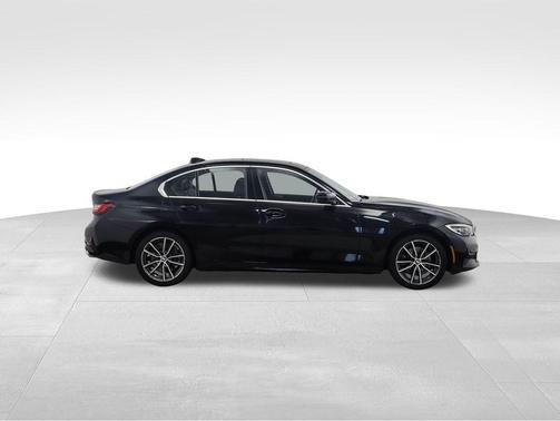2019 BMW 330 xDrive