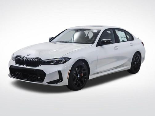 Mineral White Metallic 2026 BMW 330 xDrive