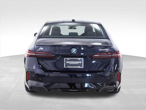 2025 BMW i5 xDrive40