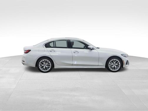 2026 BMW 330 xDrive NA