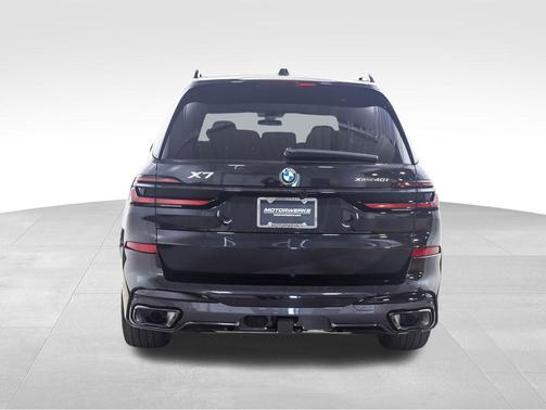 2026 BMW X7 xDrive40i