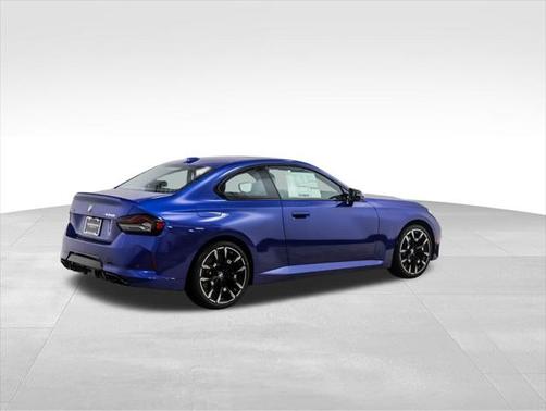 2025 BMW M240 i xDrive