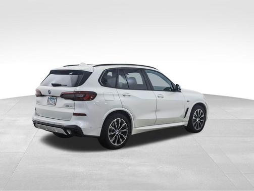 2023 BMW X5 PHEV xDrive45e