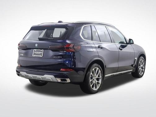 Tanzanite Blue II Metallic 2026 BMW X5 PHEV xDrive50e