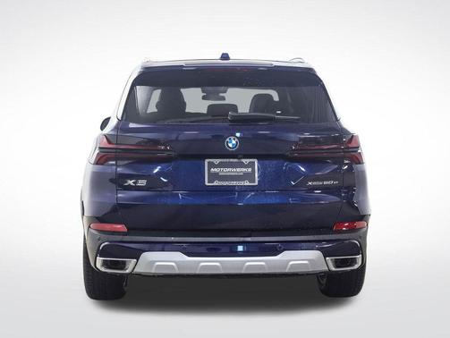 Tanzanite Blue II Metallic 2026 BMW X5 PHEV xDrive50e