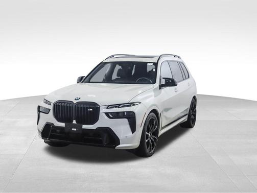 2024 BMW X7 M60i