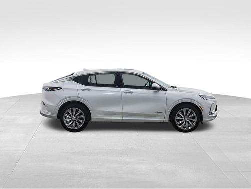 2025 Buick Envista Avenir FWD