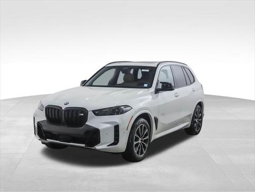 2025 BMW X5 M60i