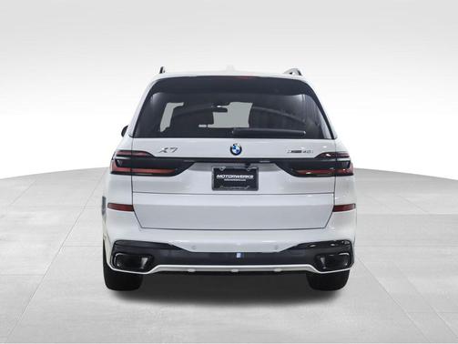 2026 BMW X7 xDrive40i
