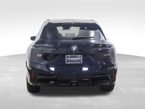 2026 BMW iX xDrive60