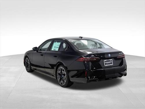 2025 BMW i5 xDrive40