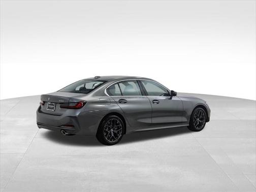 2025 BMW 330 i xDrive