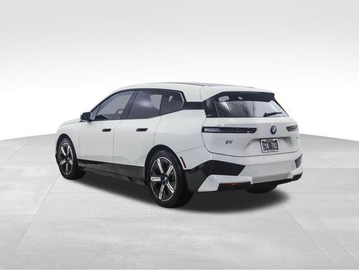 2024 BMW iX xDrive50