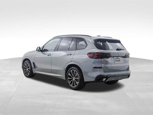 2026 BMW X5 PHEV xDrive50e