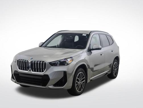 Space Silver Metallic 2026 BMW X1 xDrive28i