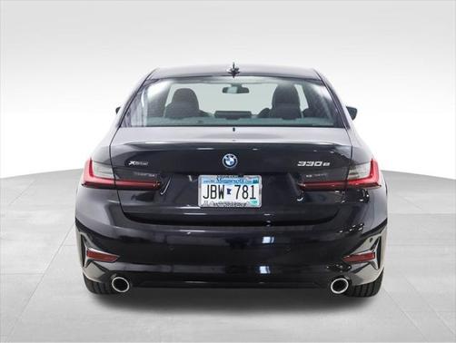2022 BMW 330e Base