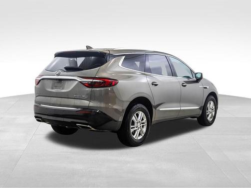Pepperdust Metallic 2018 Buick Enclave Essence