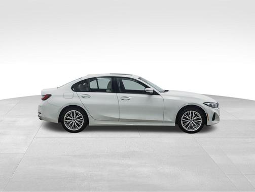 2023 BMW 330 xDrive