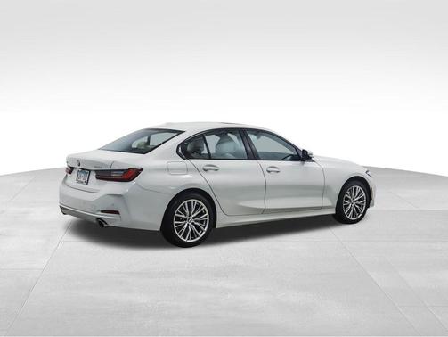 2023 BMW 330 xDrive