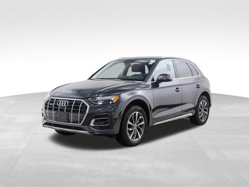 Gray Metallic 2021 Audi Q5 45 Premium Plus