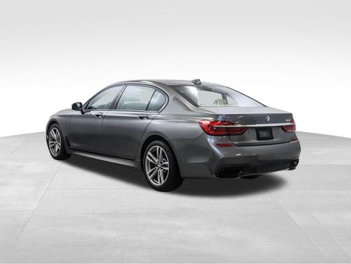 2019 BMW 750 i xDrive