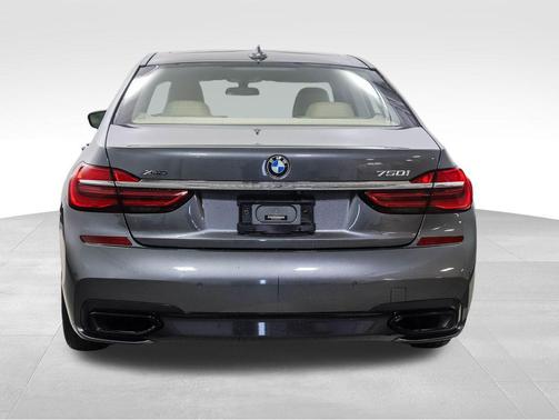 2019 BMW 750 i xDrive