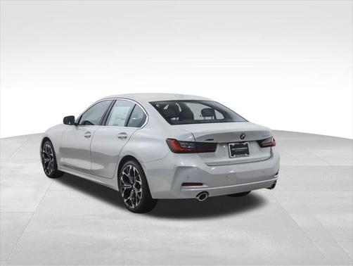 2025 BMW 330 i xDrive