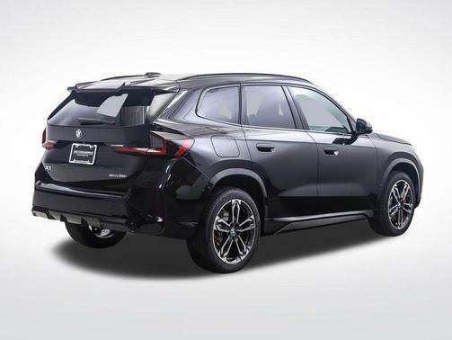 Black Sapphire Metallic 2026 BMW X1 xDrive28i