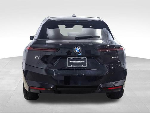 2026 BMW iX xDrive45