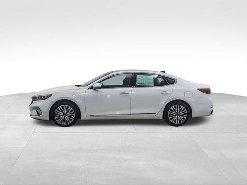 2020 Kia Cadenza Technology