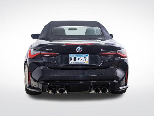 Black Sapphire Metallic 2023 BMW M4 Competition xDrive