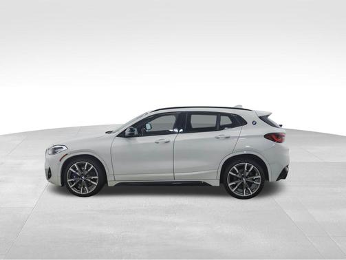 2022 BMW X2 M35i