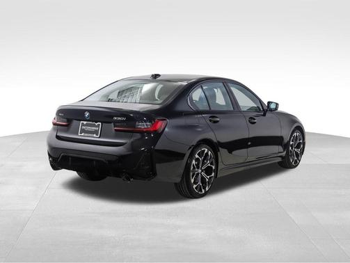 2026 BMW 330 xDrive NA