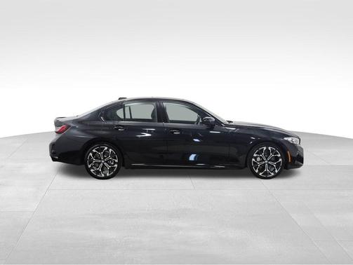 2026 BMW 330 xDrive NA