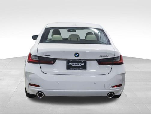 2026 BMW 330 xDrive NA