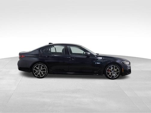 2023 BMW 540 i xDrive