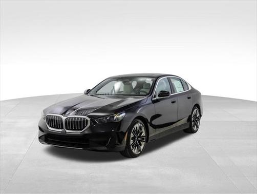 2025 BMW 530 i xDrive