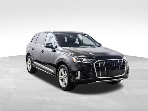 2024 Audi Q7 45 Premium