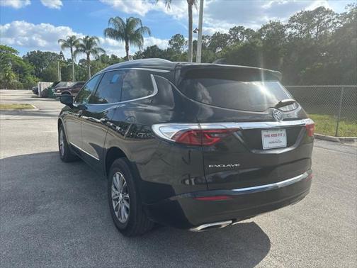 2022 Buick Enclave FWD Premium