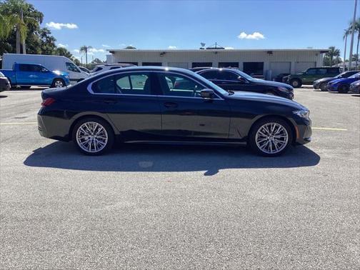 2024 BMW 330 i