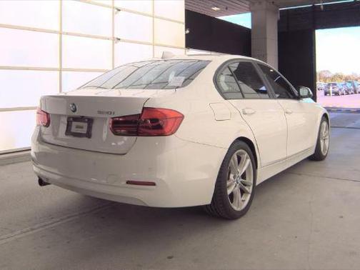 2016 BMW 320 i