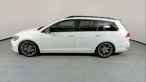 2019 Volkswagen Golf SportWagen TSI S