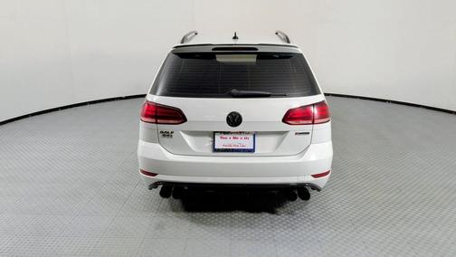 2019 Volkswagen Golf SportWagen TSI S