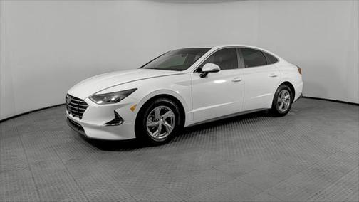 2023 Hyundai SONATA SE