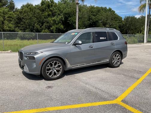 2024 BMW X7 xDrive40i