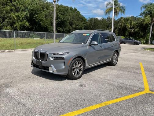 2024 BMW X7 xDrive40i