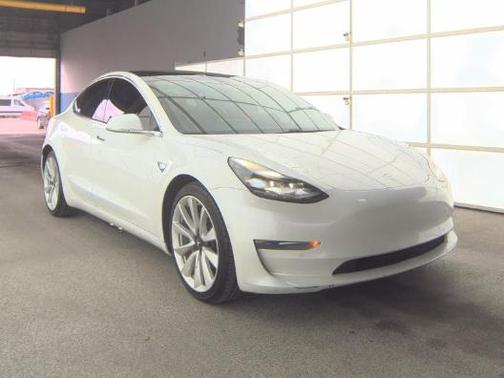 2018 Tesla Model 3 Long Range