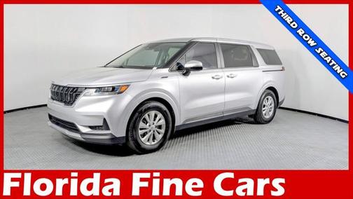 2022 Kia Carnival LX