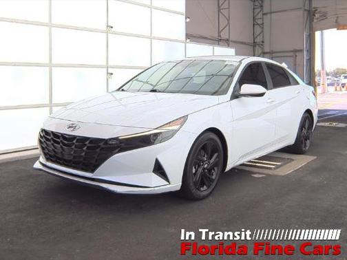 2021 Hyundai ELANTRA SEL